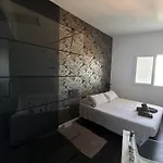 Pensiune Sea Paradise View (adults Only) Bari